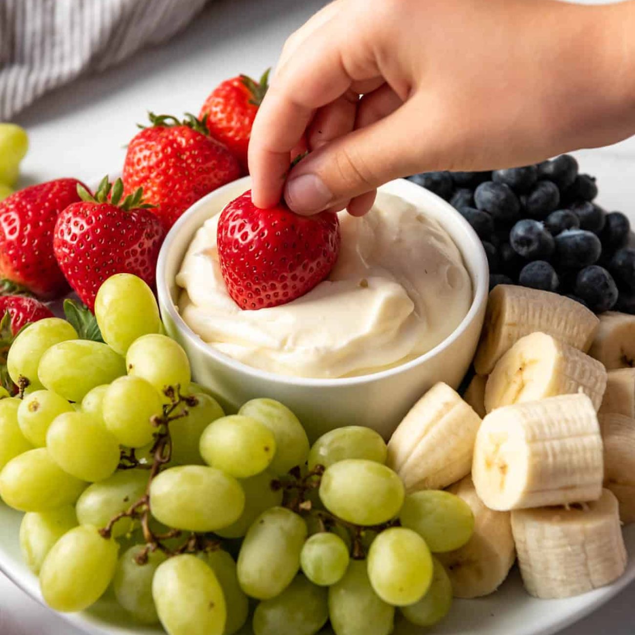 Delicious Creamy Filling and Fruit Dip Recipe