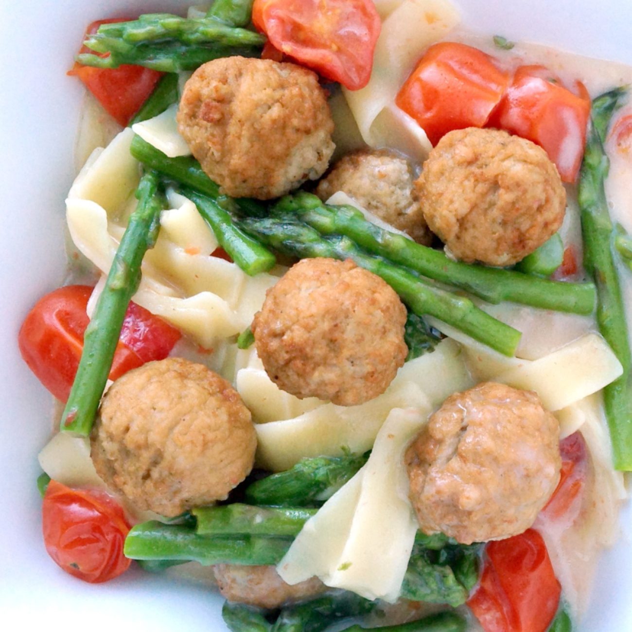 Delicious Mini Meatballs in Creamy Alfredo Sauce Recipe