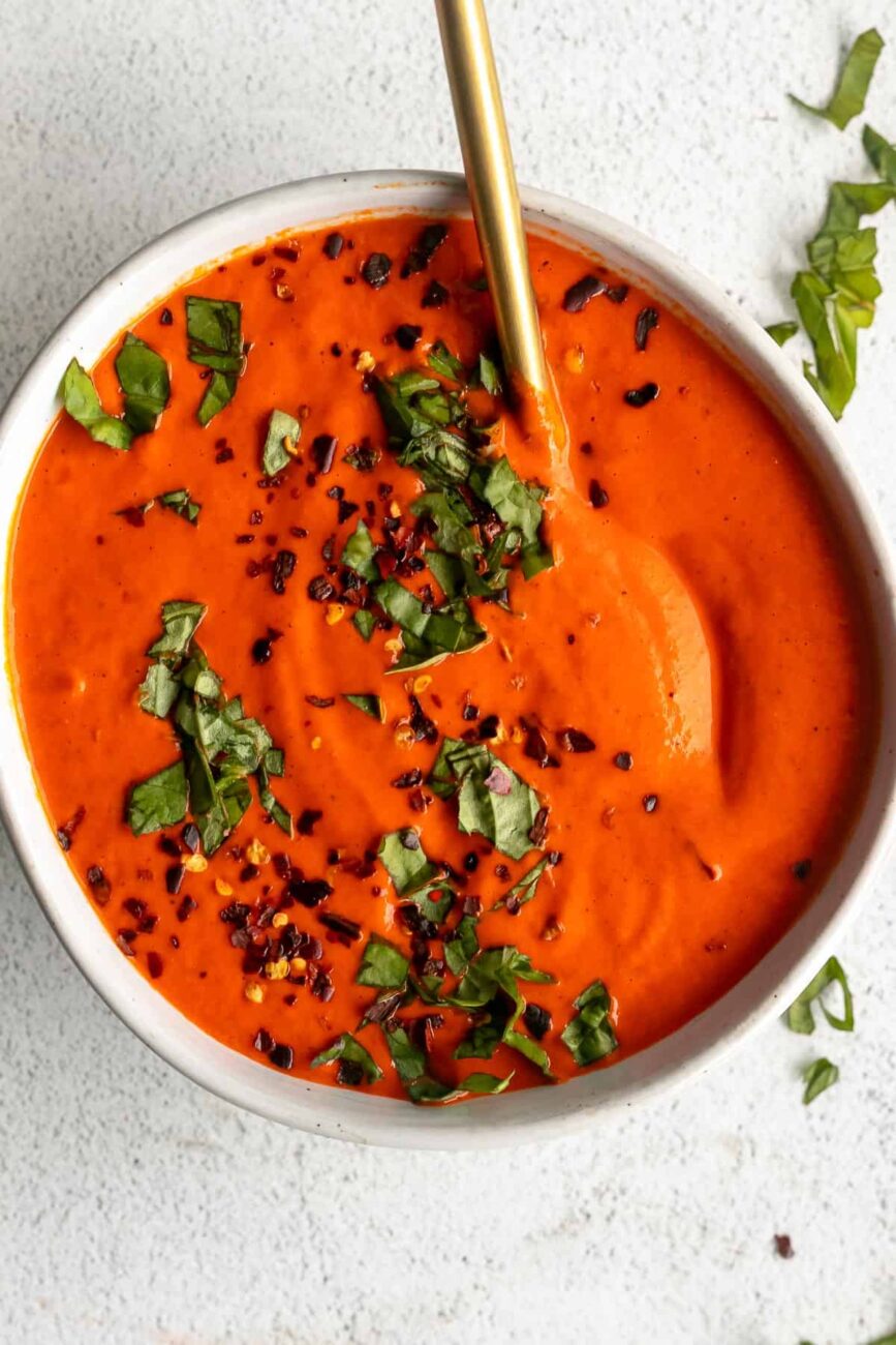 Delicious Roasted Red Pepper and Basil Dip & Sauce Recipe