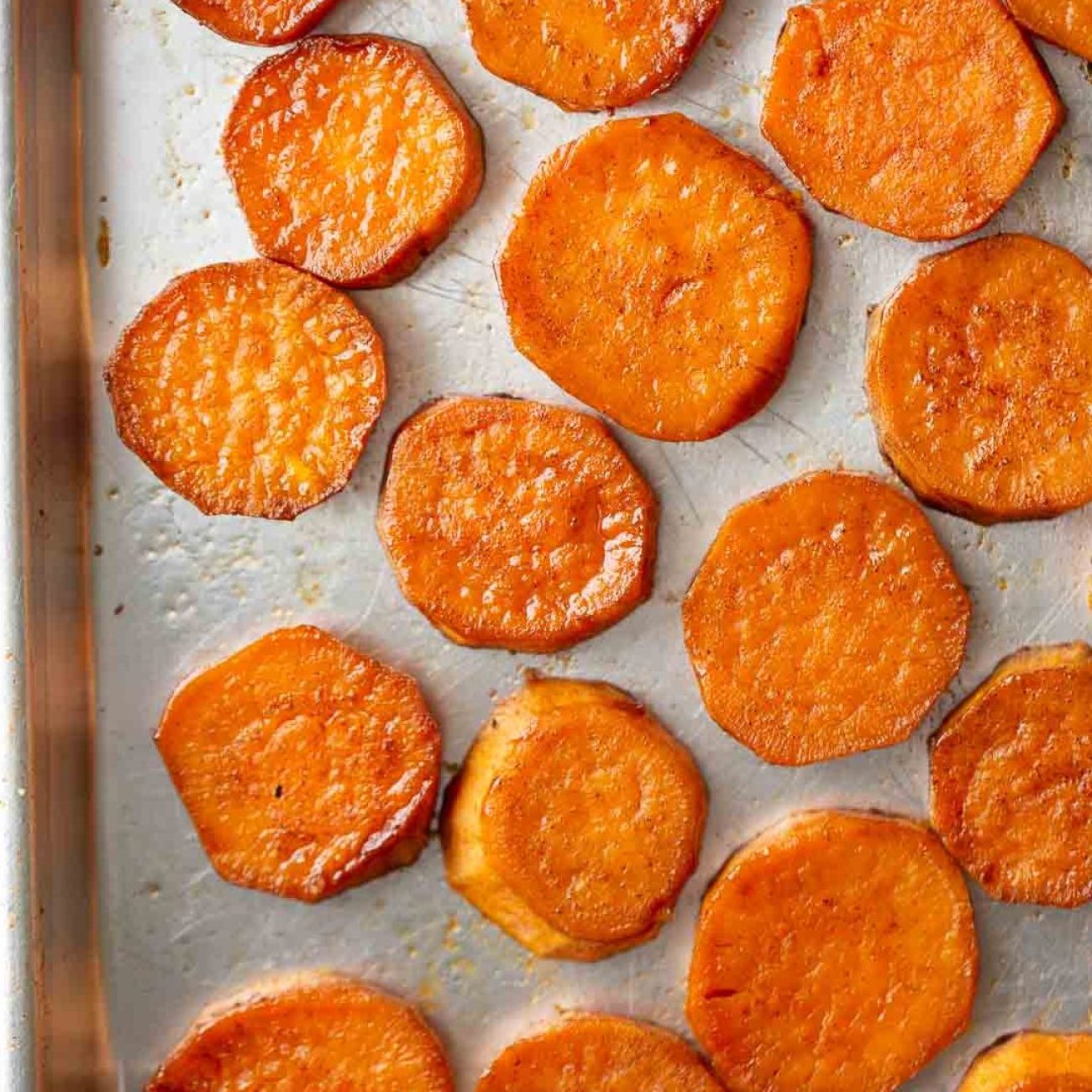 Delicious Sweet Potatoes with Crispy Bacon Crumble