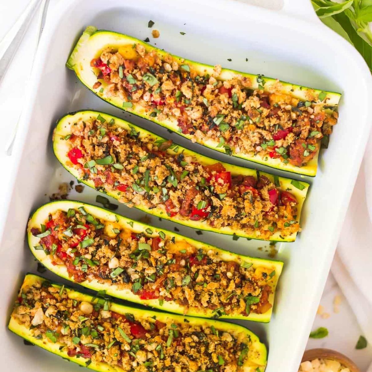 Deliciously Filled Zucchini Boats – A Healthy and Flavorful Recipe