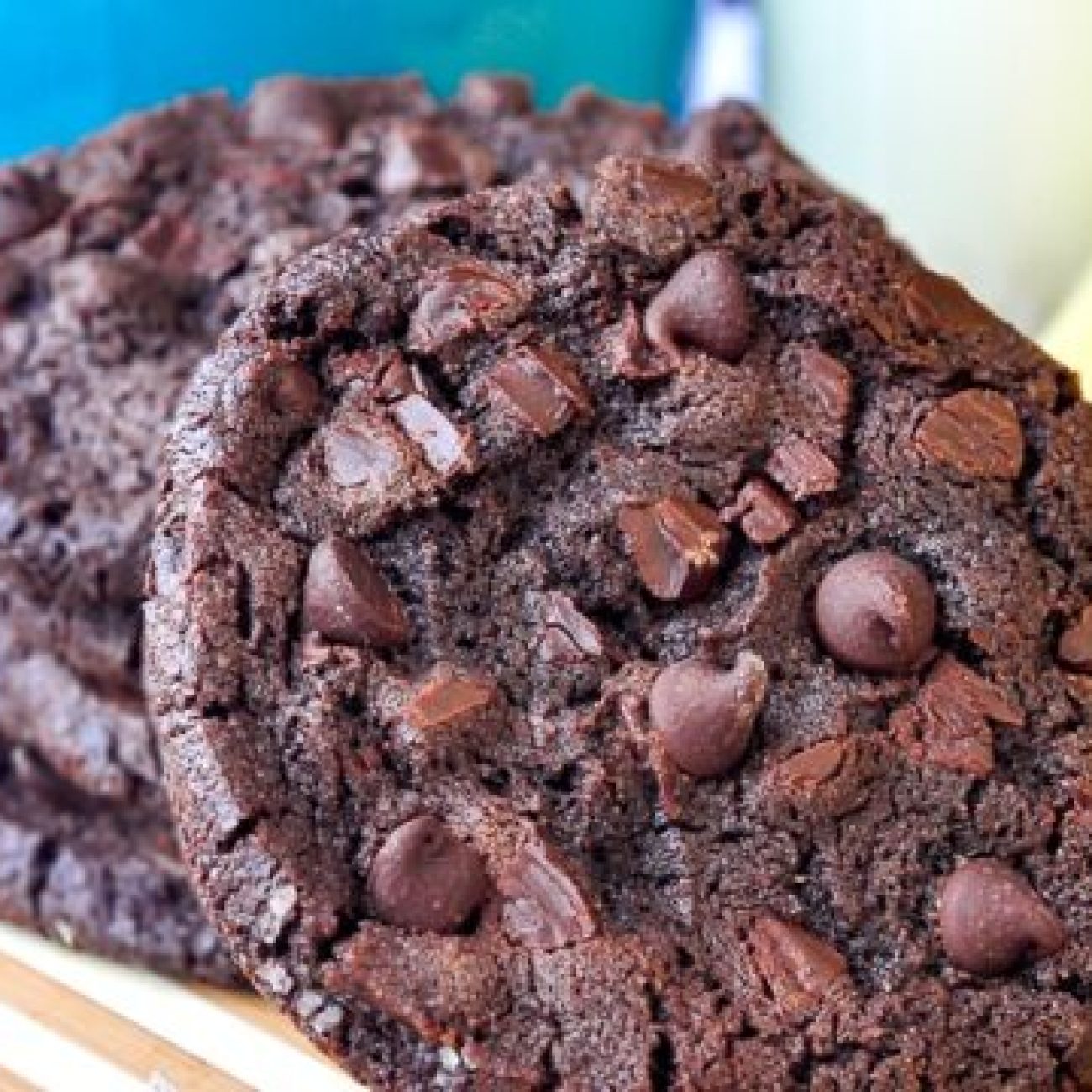 Double Chocolate Cookies & Mint