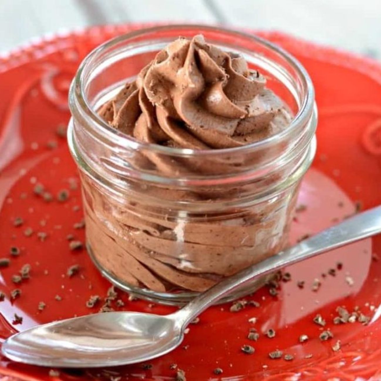 Easy and Decadent Chocolate Mousse Recipe