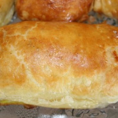 Easy And Delicious Chicken Wrapped In Pastry Recipe