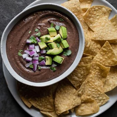 Easy And Flavorful Southwest Black Bean Dip Recipe