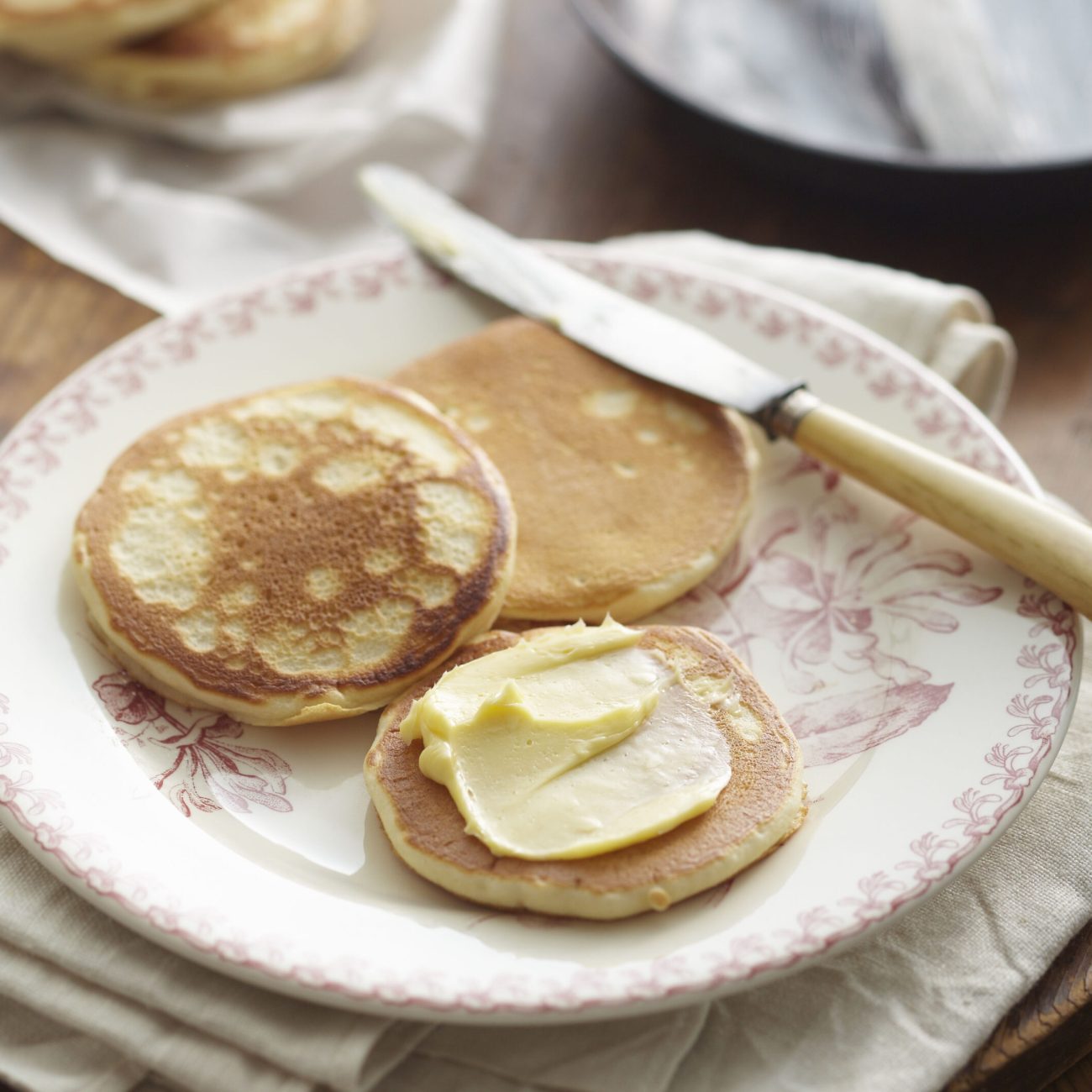 Easy Australian Pikelet Recipe: Perfect Fluffy Pancakes