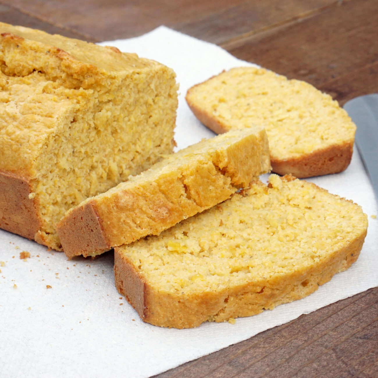 Easy Cheesy Mielie Bread