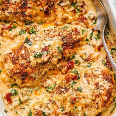 Easy Creamy Baked Chicken Breasts