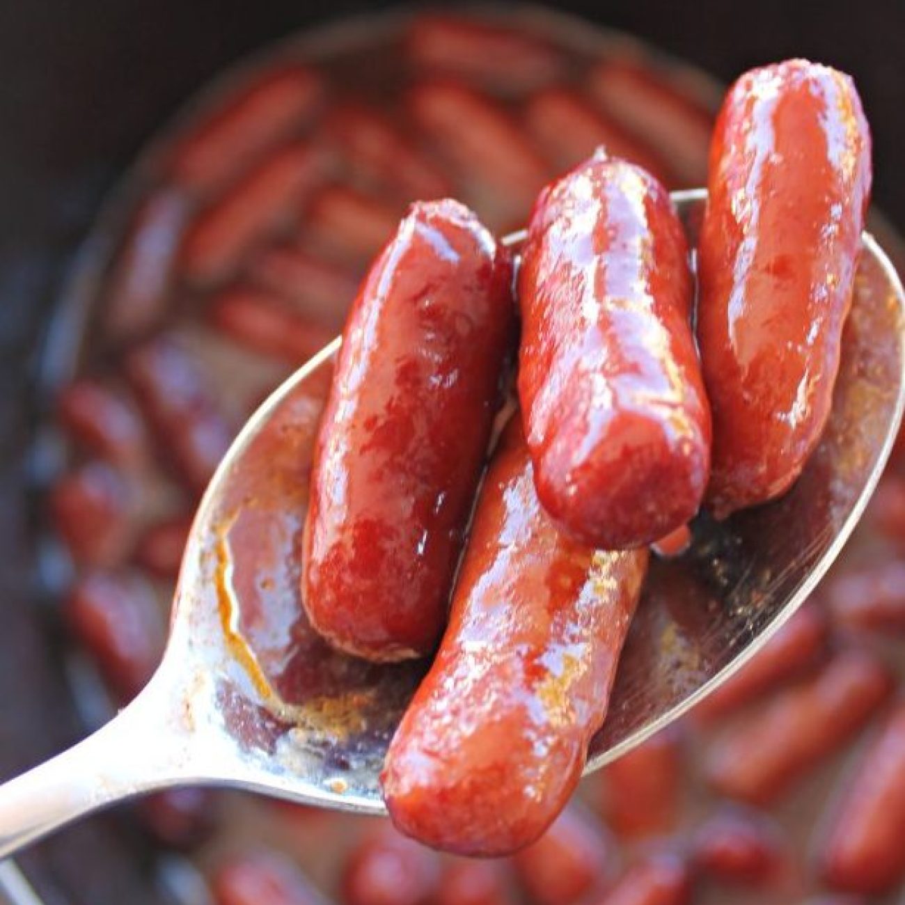 Easy Crockpot Little Smokies for the Ultimate Super Bowl Party