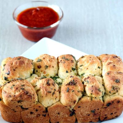 Easy Mini Garlic Pull-Apart Bread Recipe For Busy Homeowners