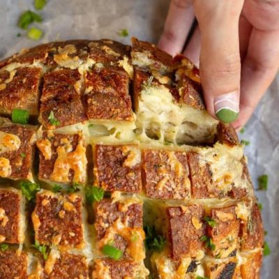 Easy Mini Garlic Pull-Apart Bread Recipe For Busy Homeowners
