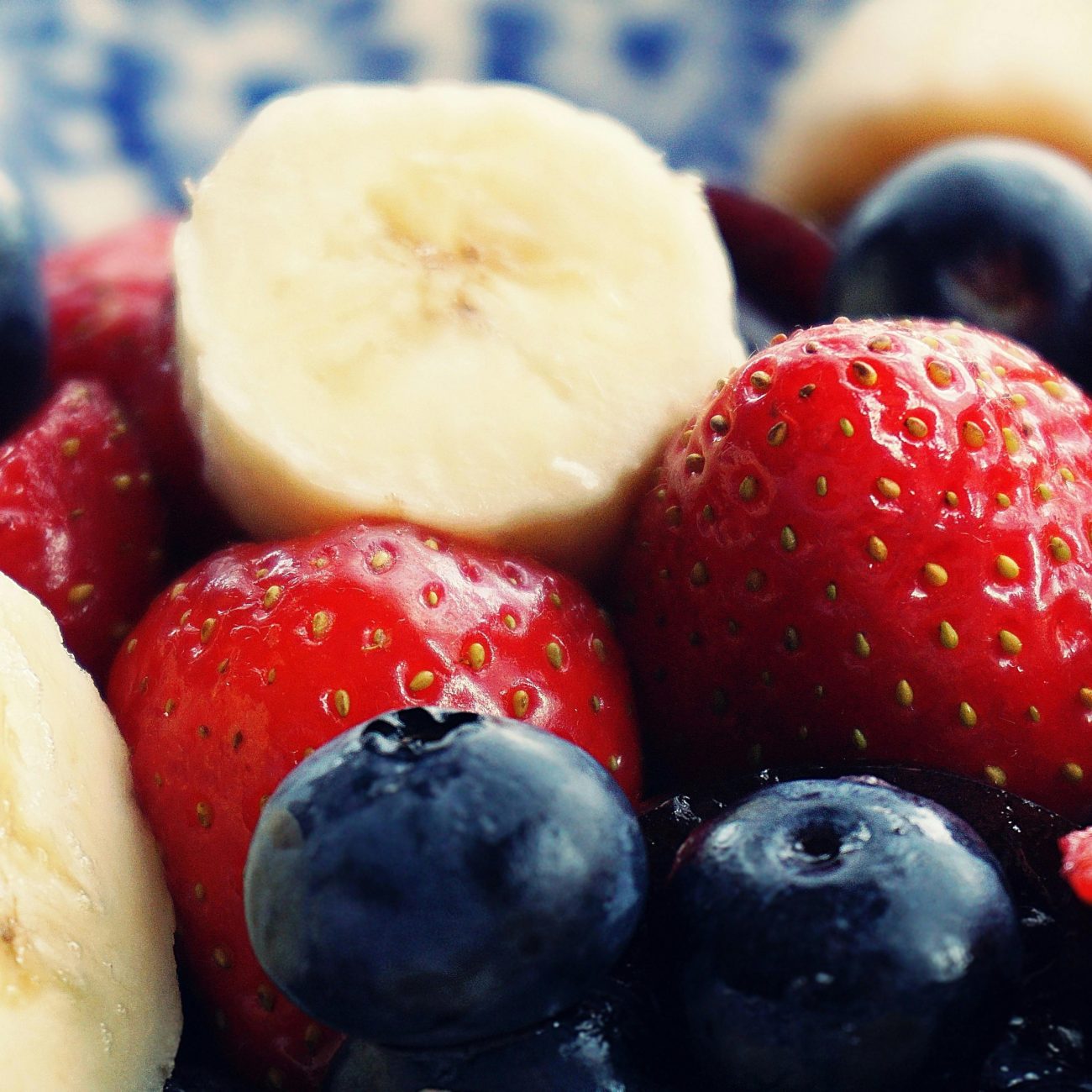 Easy Pineapple Blueberry Crunch Dump