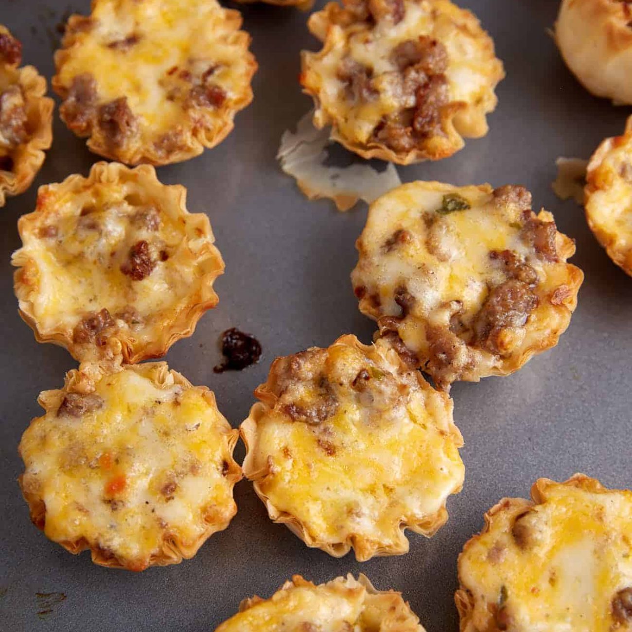 Easy Sausage Cups Like Sausage Stars