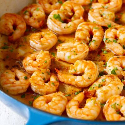 Easy Skillet-Smoked Shrimp Recipe