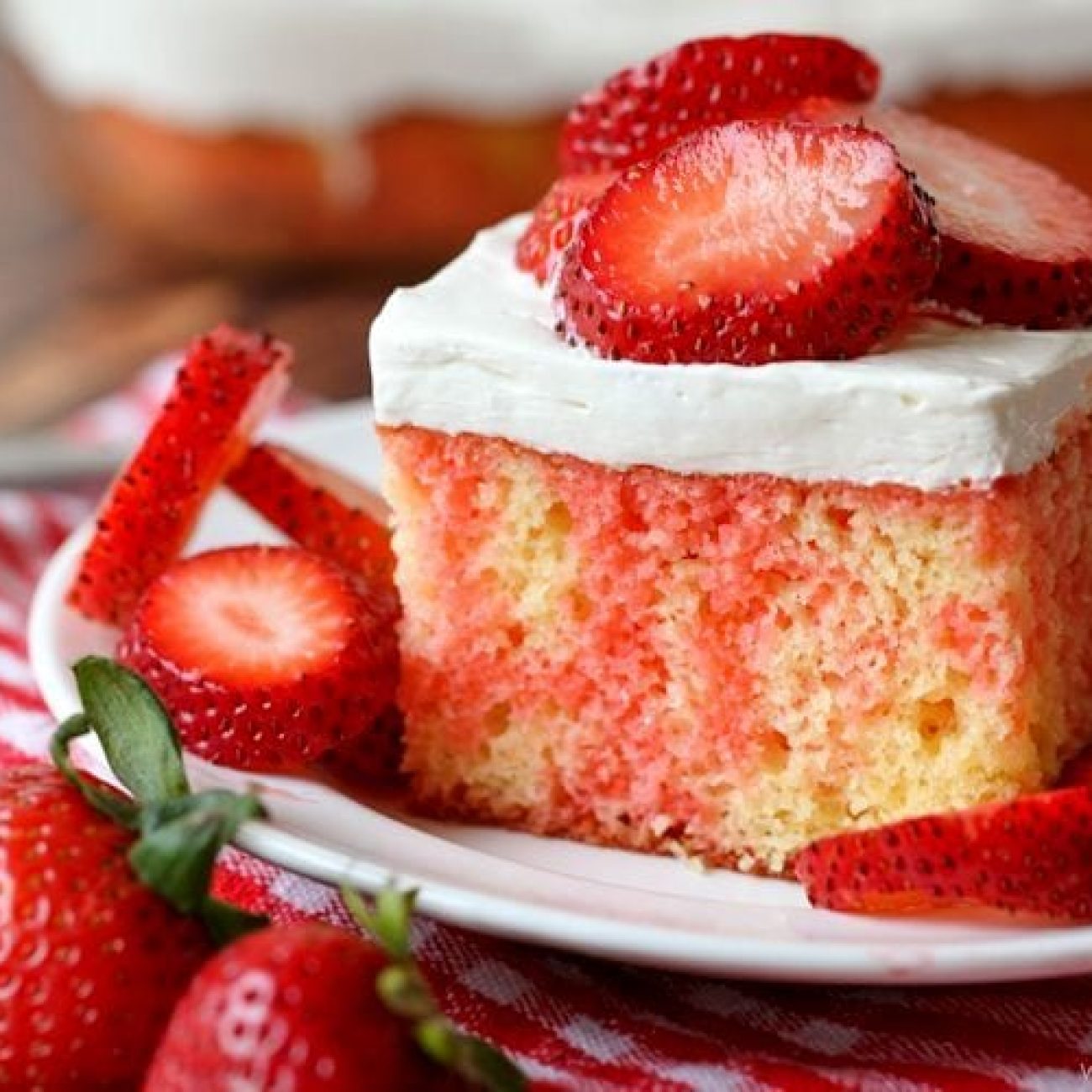 Easy Strawberry Gelatin Poke Cake Recipe