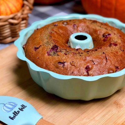 Easy Vegan Applesauce Cake