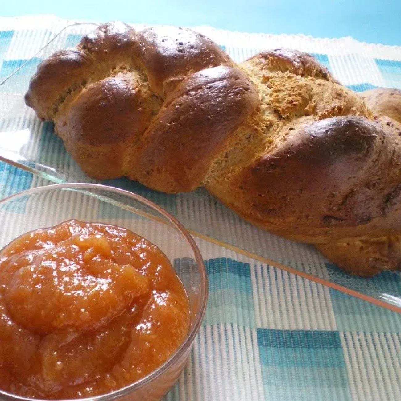 Ethiopian Spiced Honey Bread