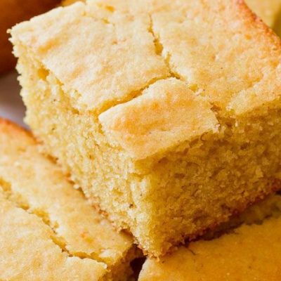 Extra Moist Jalapeno Cornbread