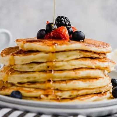 Extreme Fluffy Buttermilk Pancakes