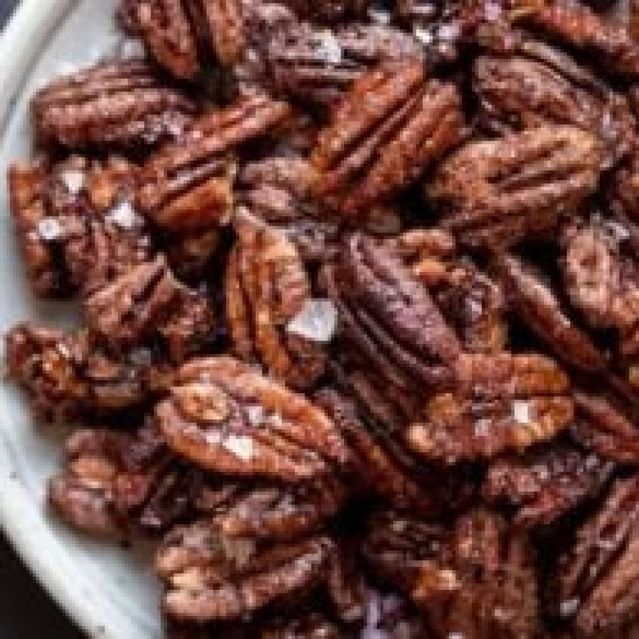 Festive Seasoned Pecans Perfect for Holiday Snacking