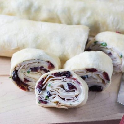 Festive Turkey And Cranberry Roll-Ups