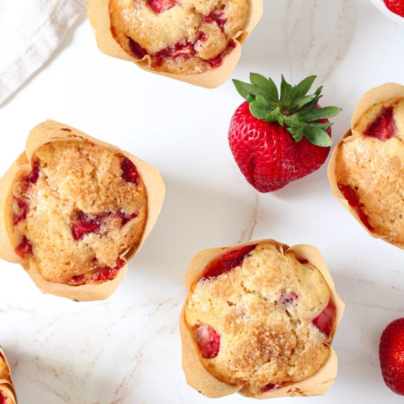 Fresh Strawberry Muffins