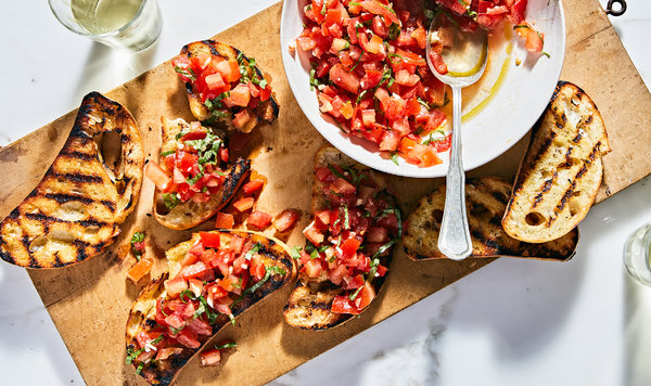 Fresh Summer Tomato Bruschetta Recipe – Perfect Appetizer!