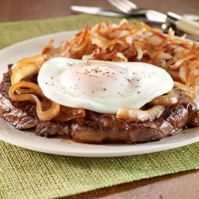 Fried Eggs With Beef And Onions