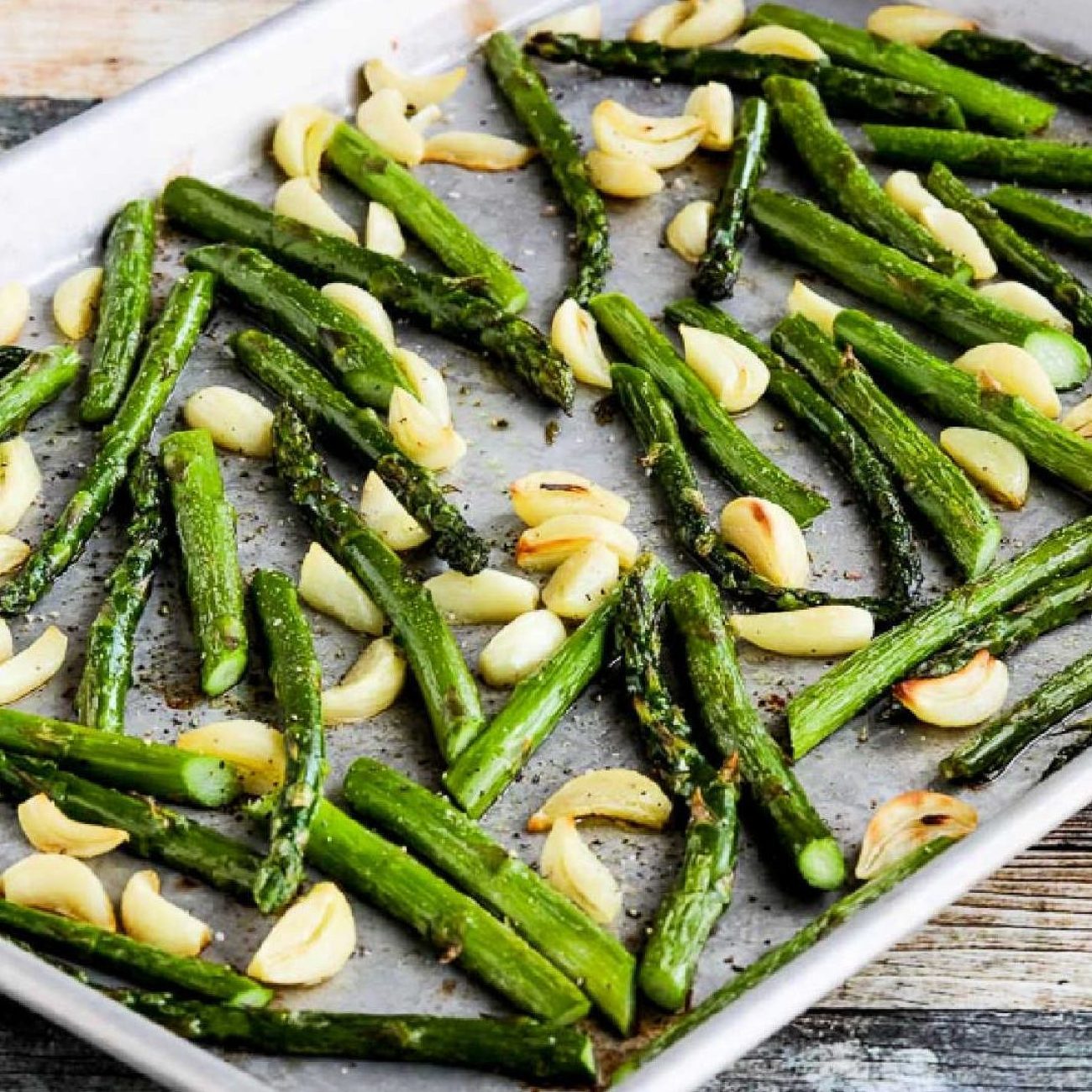 Fried Garlic Asparagus