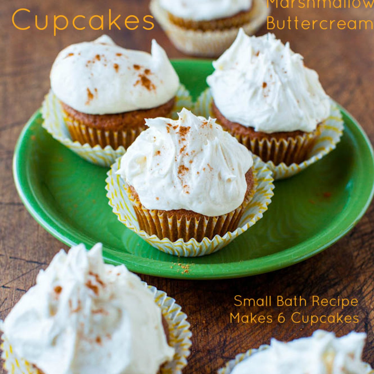 Frosted Pumpkin Spice Cupcakes