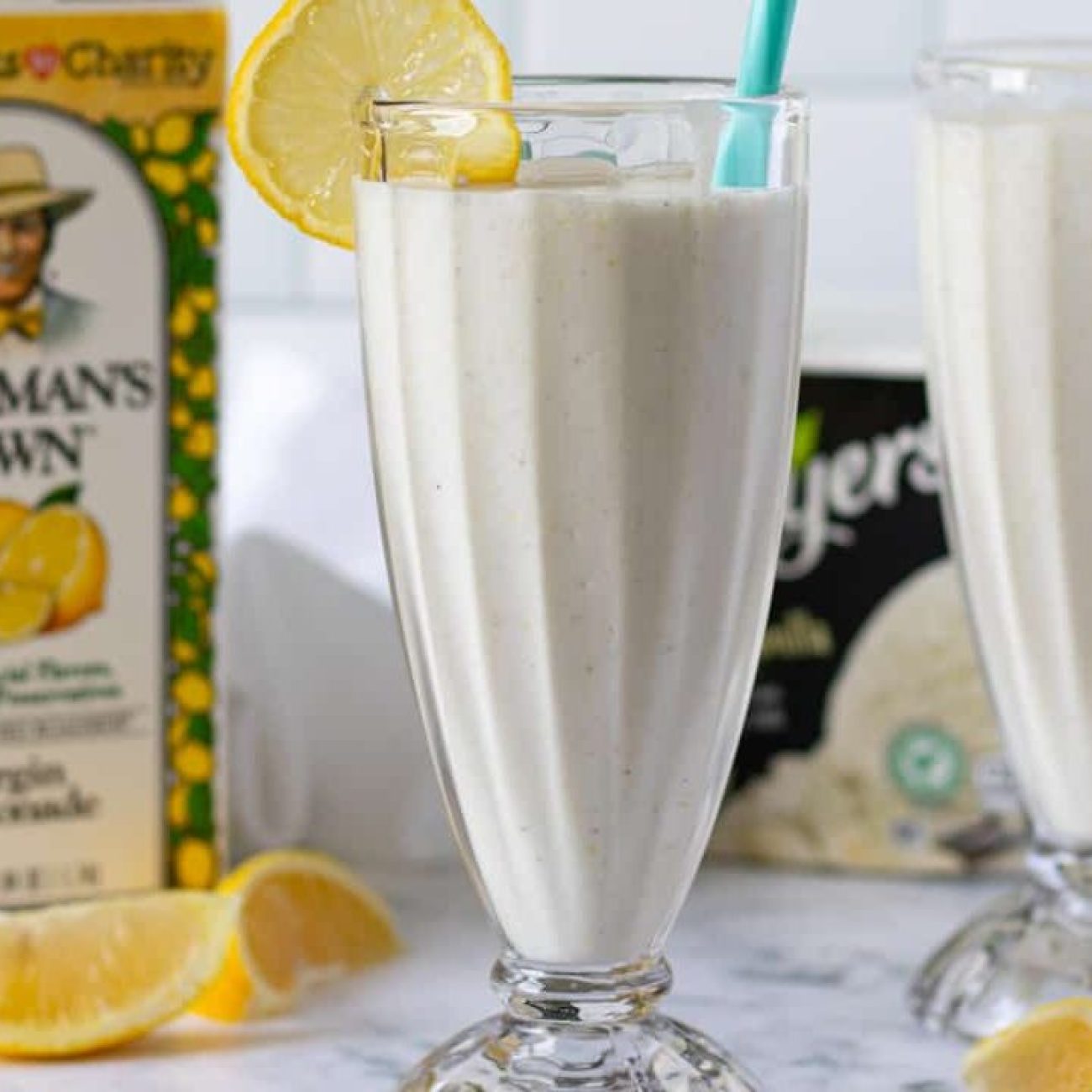 Frosty Lemon Drink