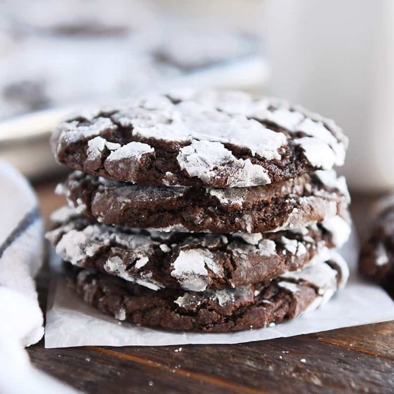 Fudge Crinkles A Great 4 Ingredient Cake