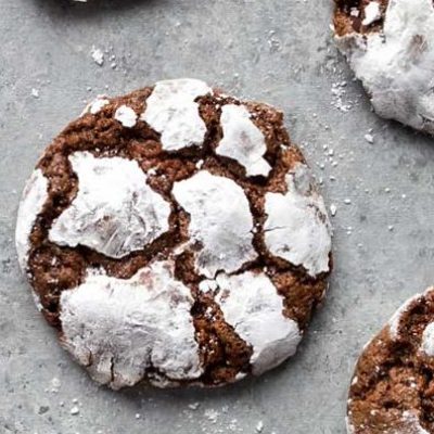 Fudgy Chocolate Crinkle Cookies