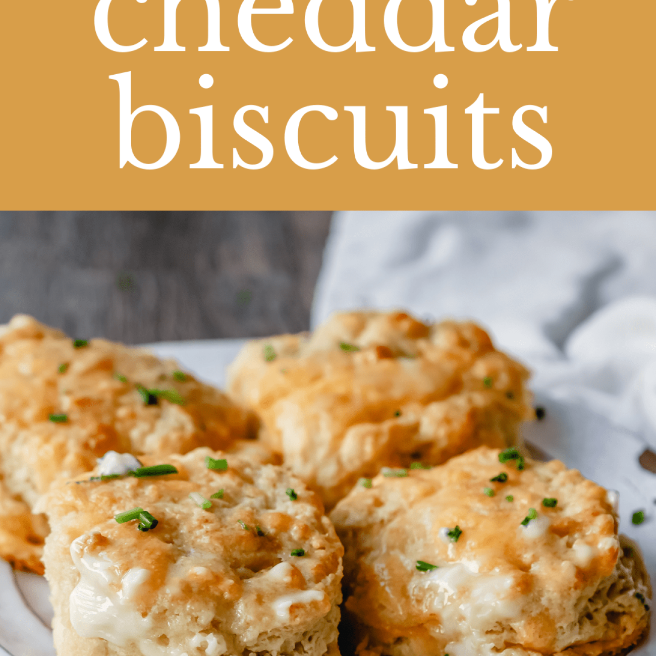 Garlic Cheddar Biscuits