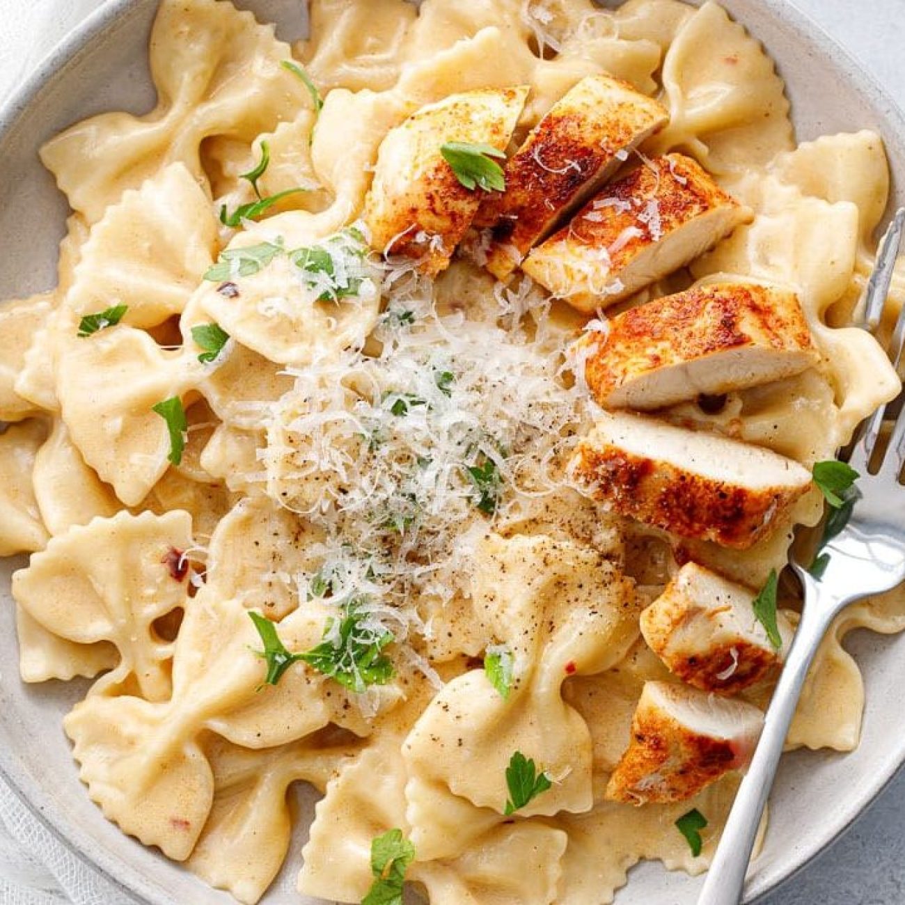 Garlic Chicken Pasta Or Three Cheese Garlic