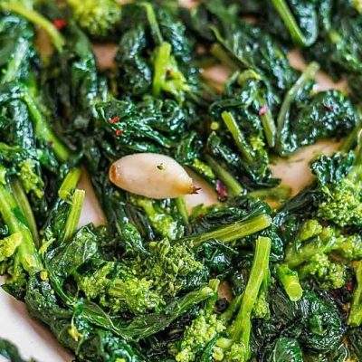 Garlic-Infused Steamed Broccoli Rabe Recipe