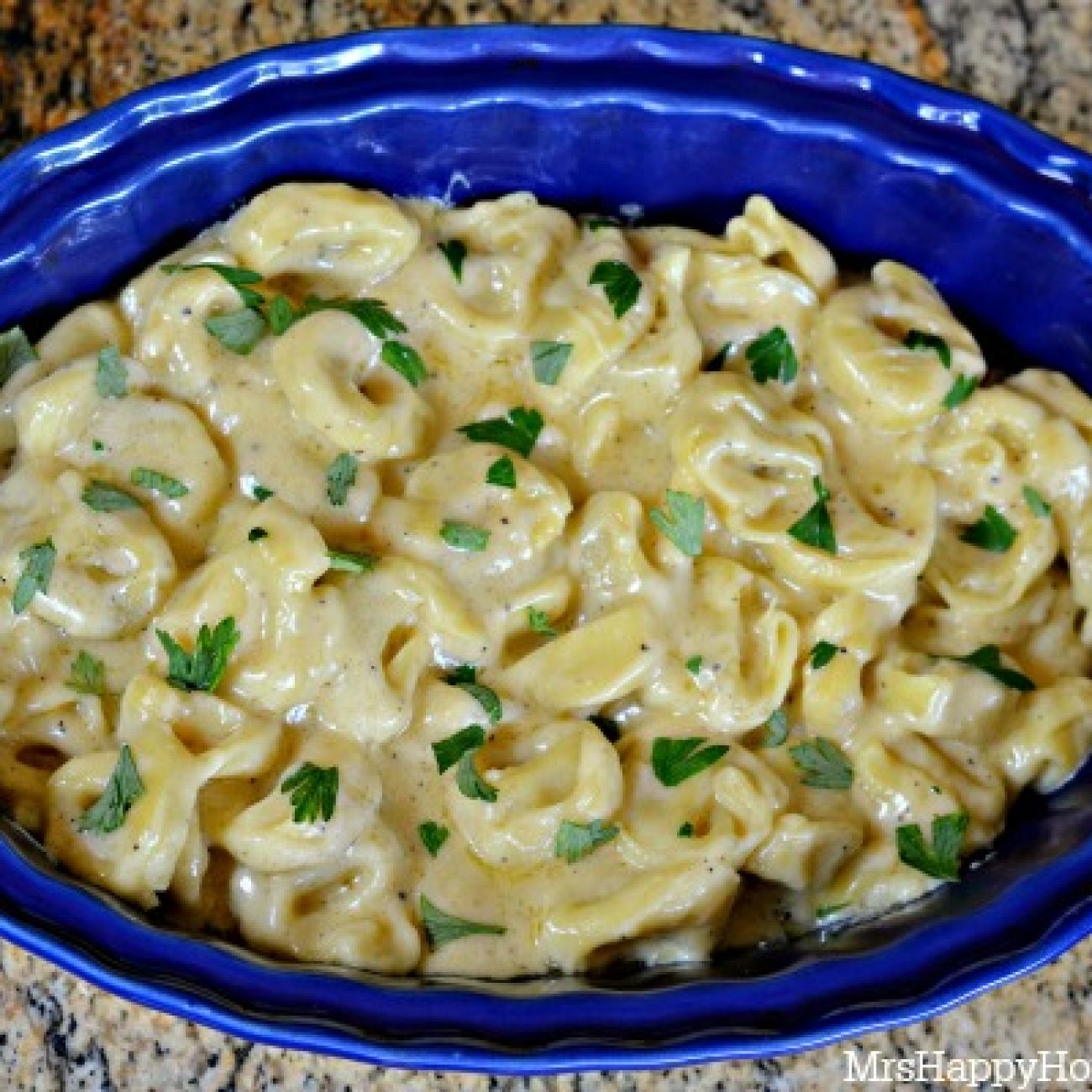 Garlic Lover’s Roasted Garlic Dipping Sauce with Tortellini