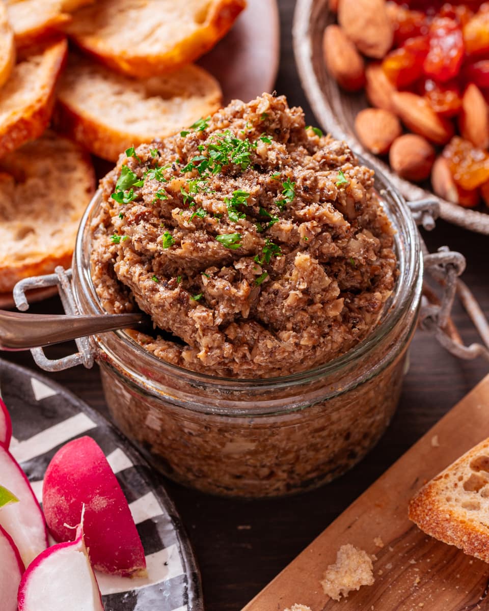 Garlic Mushroom Spread