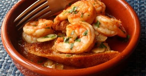 Garlic Shrimp Tapas: A Classic Spanish Taverna Recipe