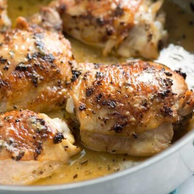 Garlic-Thyme Infused Juicy Chicken Breasts Recipe
