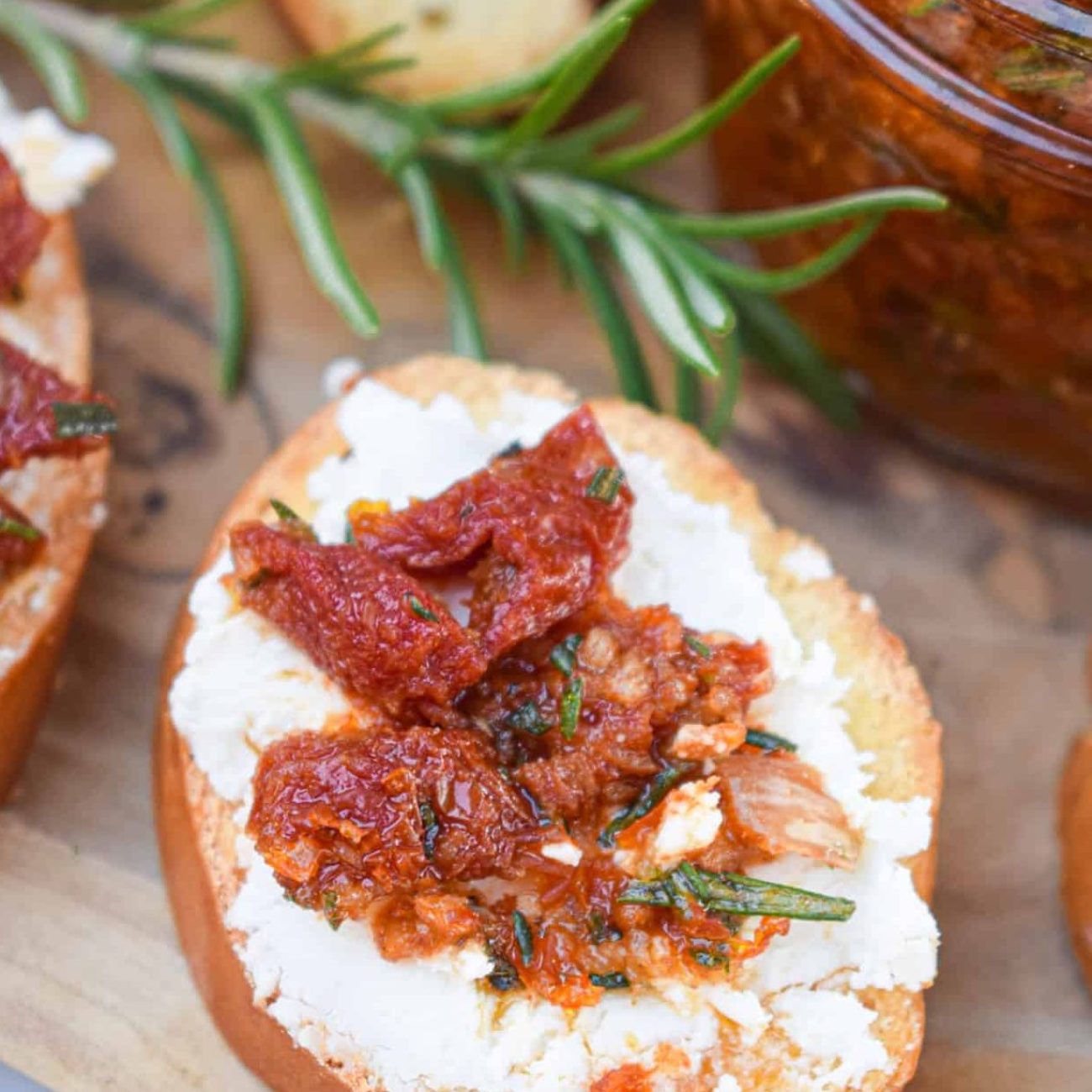 Goat Cheese And Sun Dried Tomato Crostini