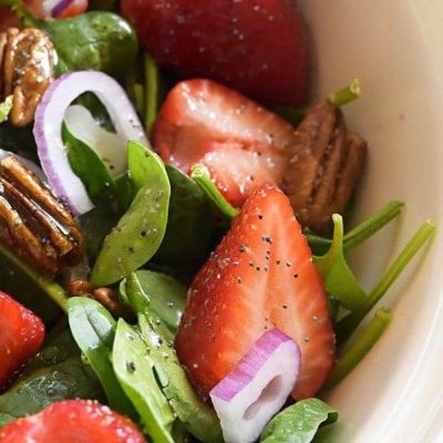 Gomae -Japanese Style Spinach Salad