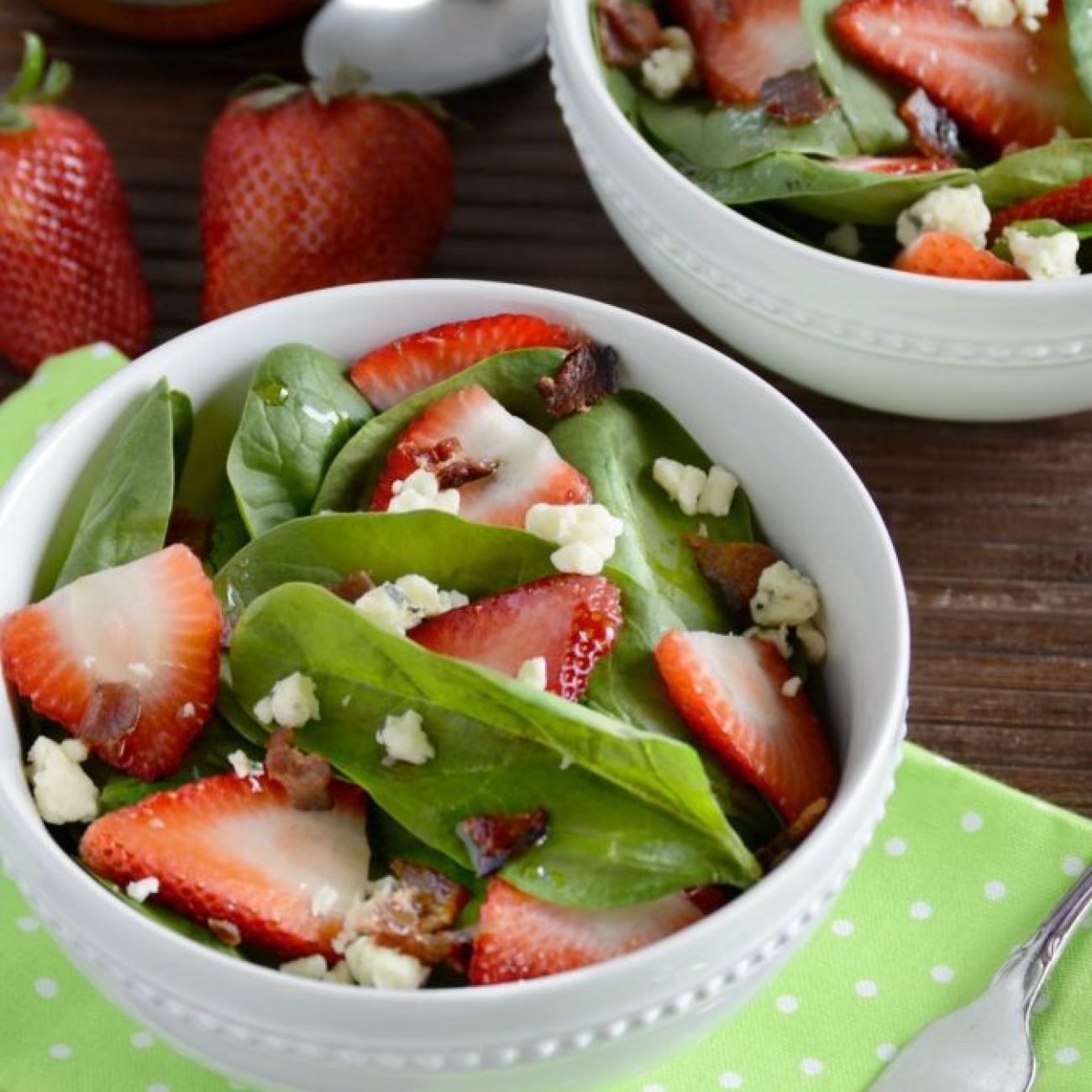 Gorgonzola Spinach Salad Delight