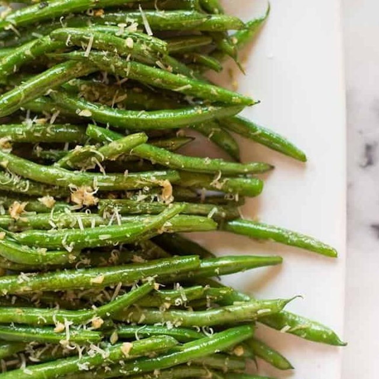 Green Beans With Garlic Butter