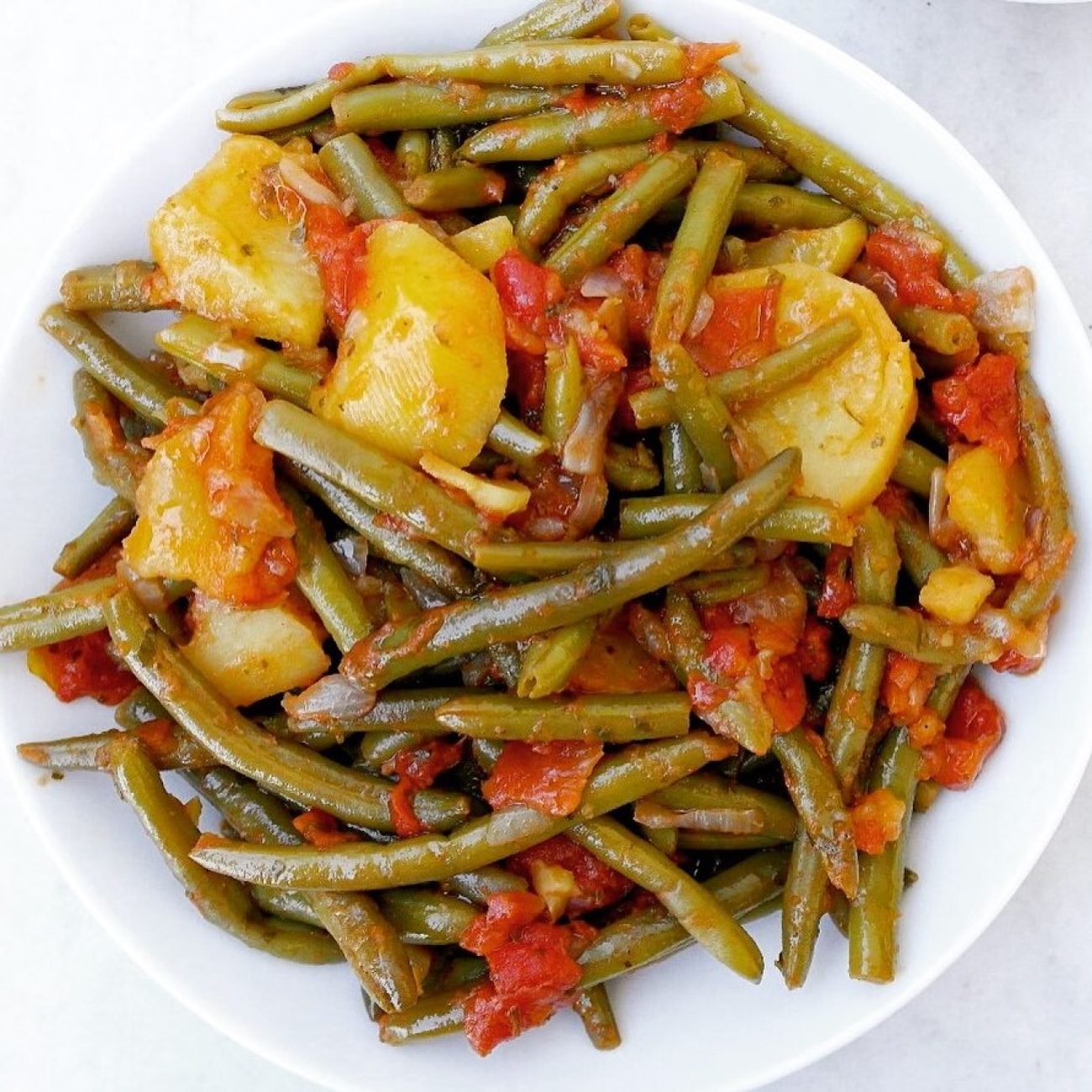 Green Beans With Tomatoes, Olives, And Feta