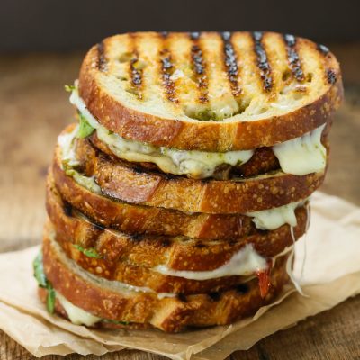 Grilled Cheese With Spinach &Amp; Tomato