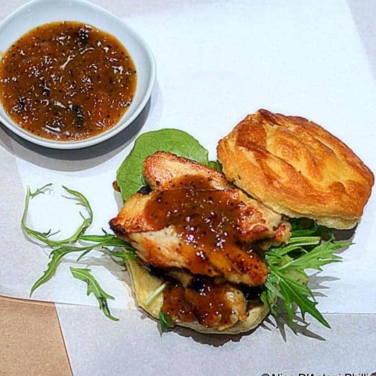 Grilled Chicken Sliders With Apricot Chutney