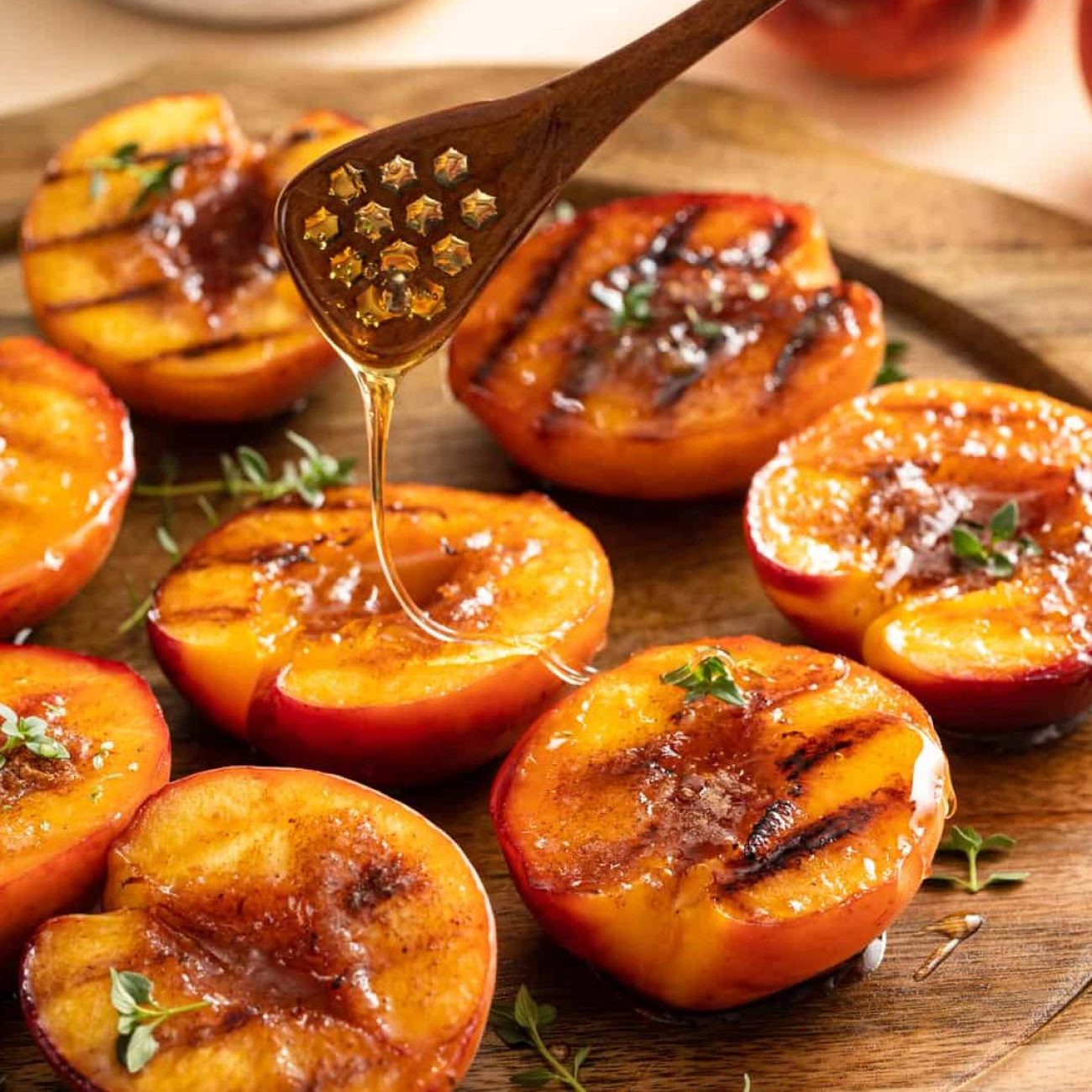 Grilled Peaches with Vanilla Spice Rub: A Perfect Summer Dessert