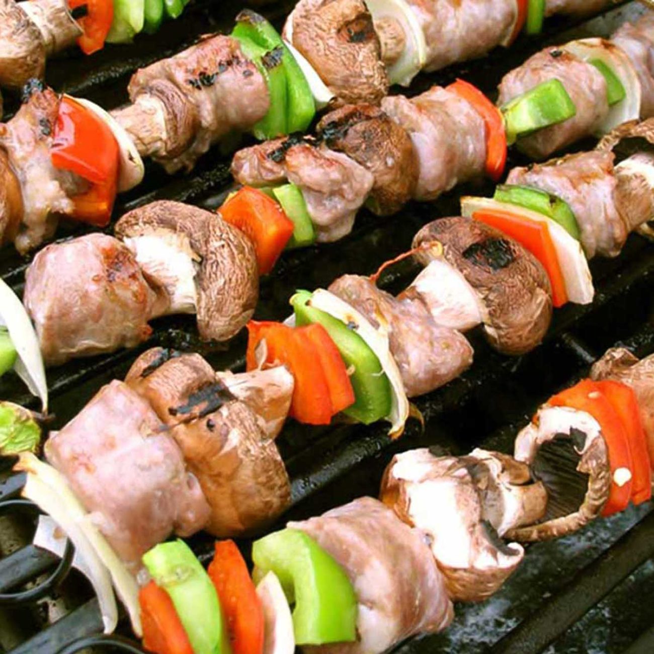 Grilled Skewered Steak Bites: A Perfect BBQ Delight