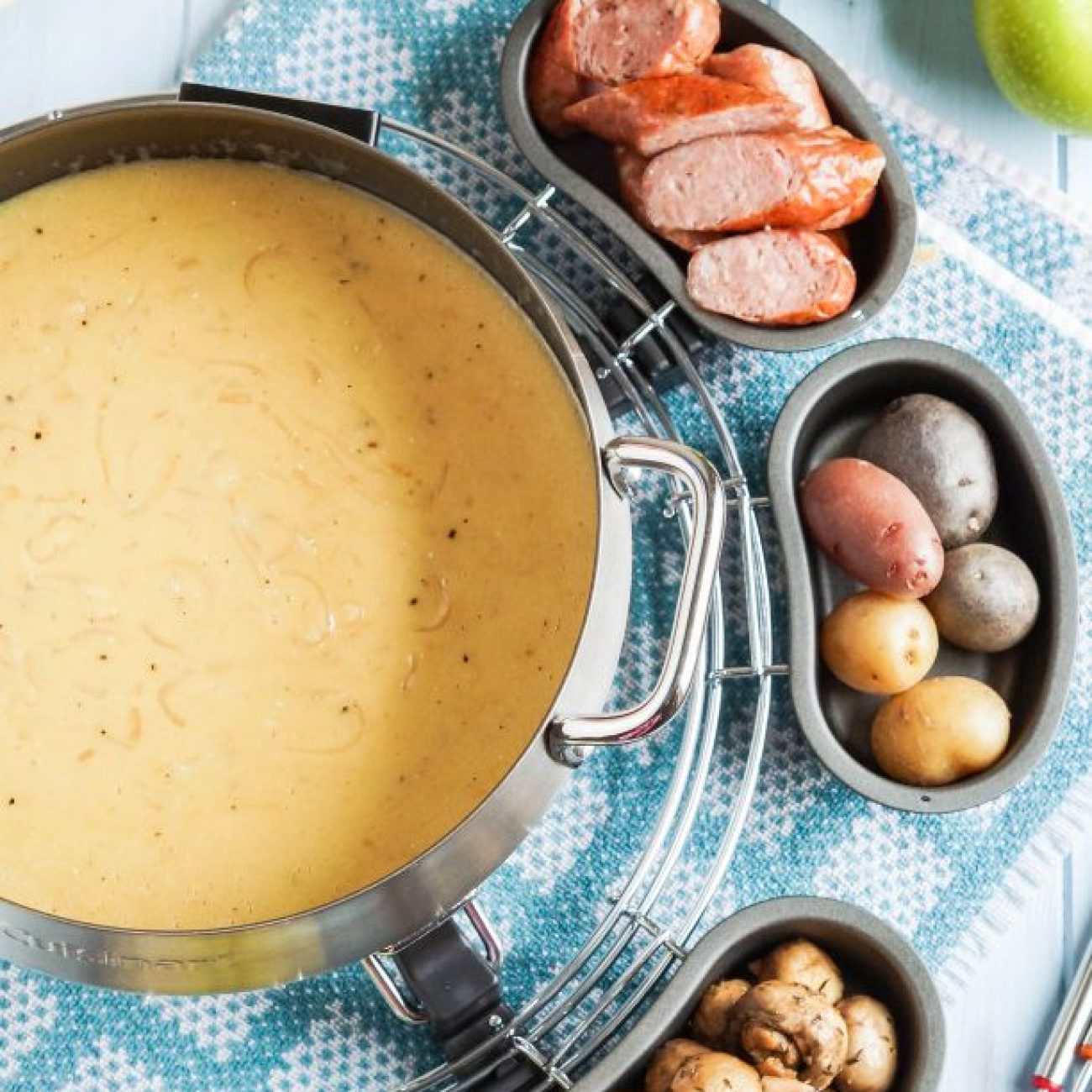 Gruyere Fondue With Caramelized